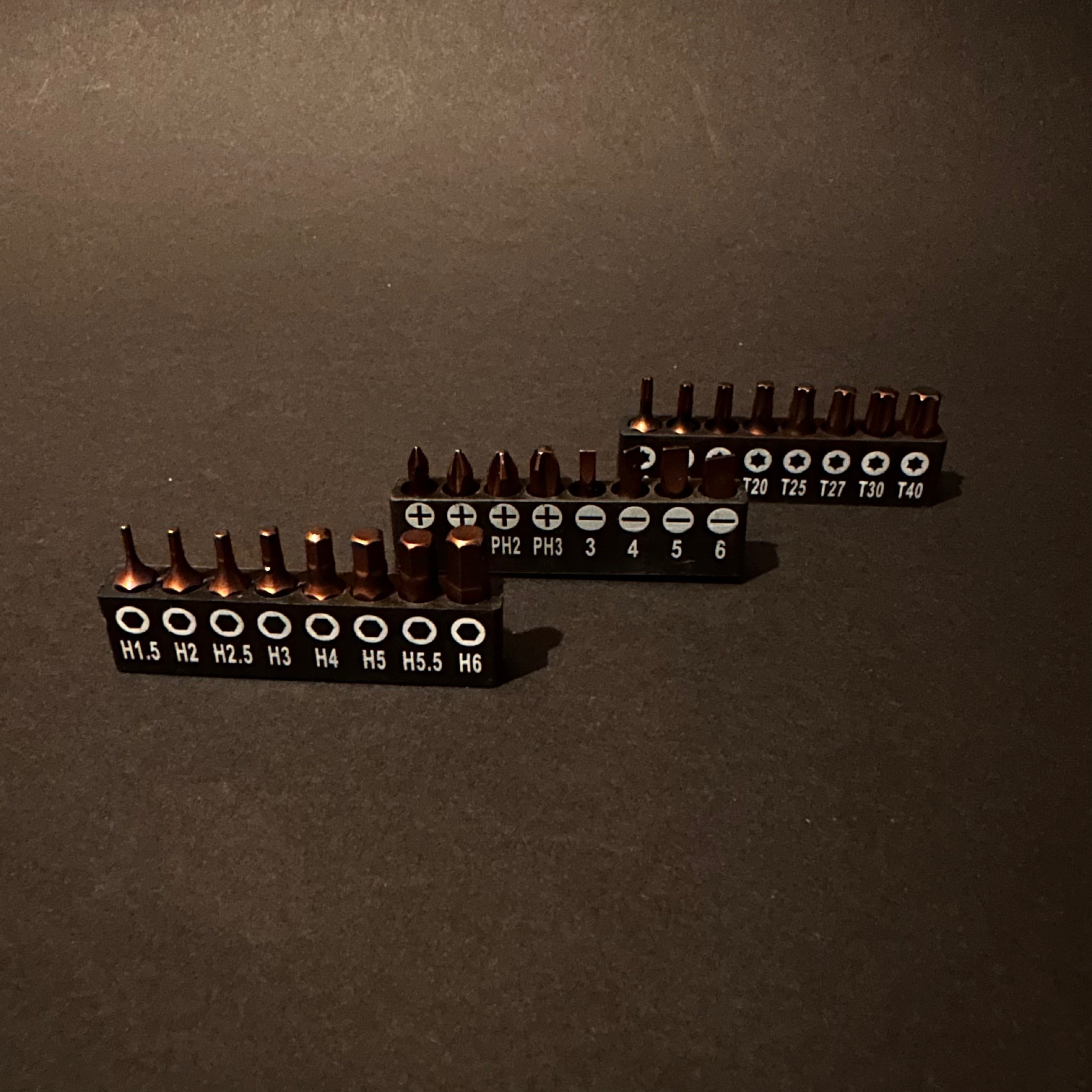 Himmelwerk EInbau-Set: 26-teiliges Bit-Set, Kreuz, Schlitz, Torx, Imbus