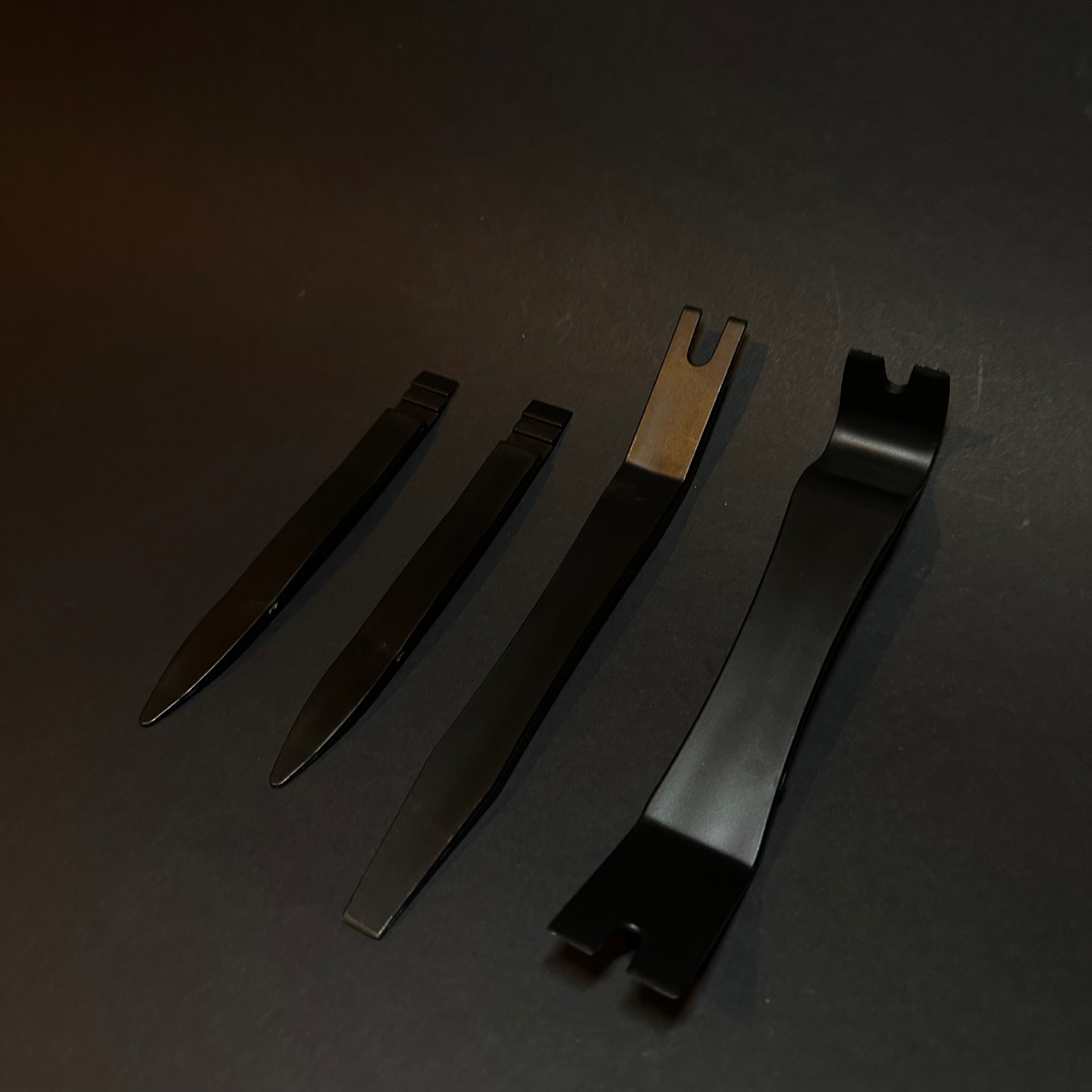 Himmelwerk EInbau-Set:  5-teiliges Rakelset inkl. Clip-Entferner für beschädigungsfreies Arbeiten